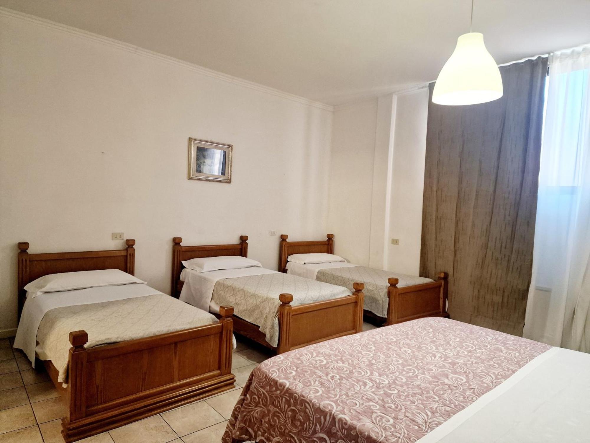 Youth 2000 Hotel Firenze